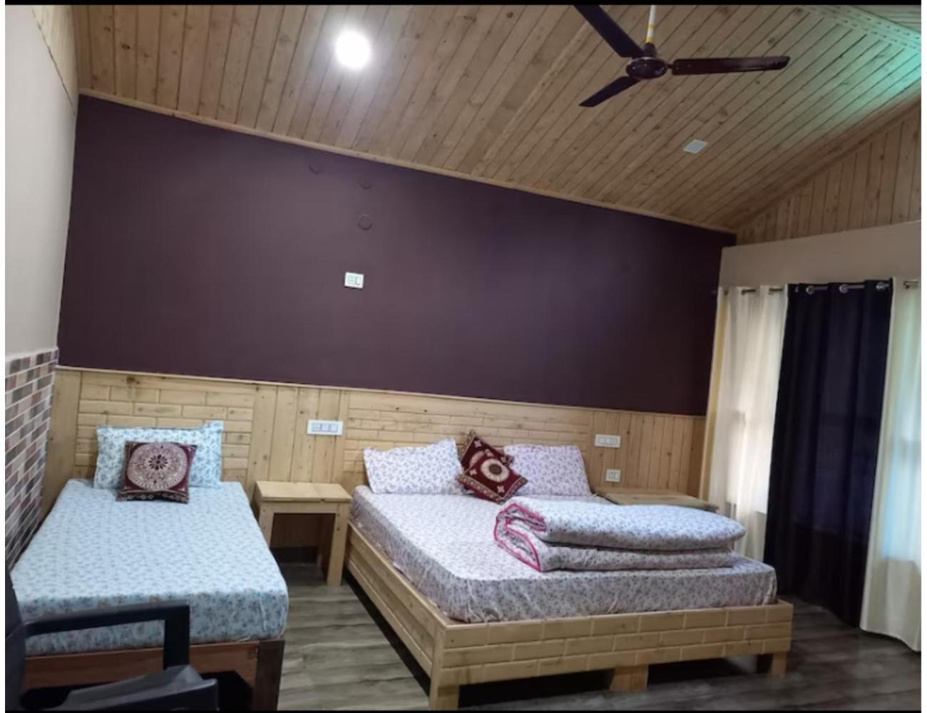Homestay Waterfront Hill Resort,